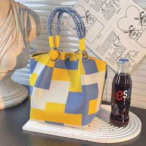 Nuevo bolso de punto Bolso de mano de cubo de nicho Bolsos de hombro para mujer Bolso de transporte tejido - Product Image 4