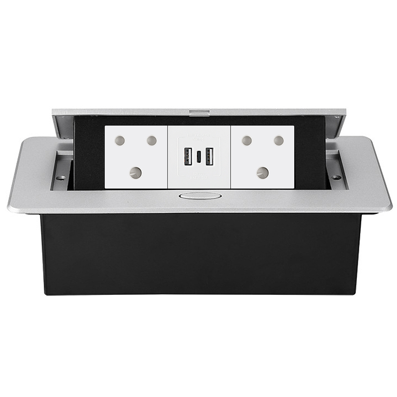 2 prises sud-africaines + 2 USB + 1 TYPE C