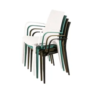Venta al por mayor precio de fábrica nuevo portátil de diseño de jardín silla apilable silla al aire libre blanco silla de plástico
