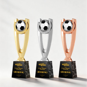 Trofeo <span class=keywords><strong>de</strong></span> Fútbol Grande <span class=keywords><strong>de</strong></span> Metal y Cristal, Personalizado, Creativo, Balón <span class=keywords><strong>de</strong></span> Oro, para Portero, para Caja <span class=keywords><strong>de</strong></span> Regalo - Product Image 2