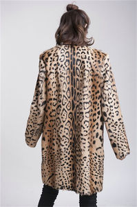 Abrigo de lana de oveja personalizado para <span class=keywords><strong>mujer</strong></span>, diseño sin cuello, lana de Cachemira, invierno, piel de oveja, estampado de leopardo, novedad de <span class=keywords><strong>2022</strong></span> - Product Image 6