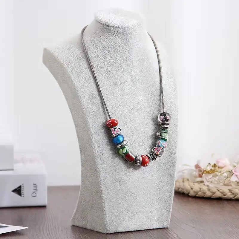 Gute Qualität Drei Farben-Modell Halskette Schmuck Anhänger Auslage Halter Schau Dekorieren Schmuck-Vorlage Regal 12,5 * 19 cm