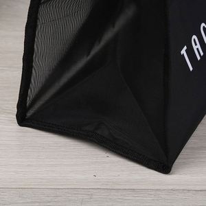 Sac fourre-tout de plage en nylon maillé réutilisable, personnalisé avec lettres imprimées, pour femmes, idéal pour le voyage et le shopping (vente en gros) - Product Image 4
