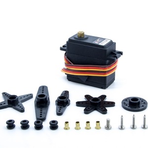 Servo Digital Feetech FT7115M 7.4V 15kg con Engranaje Metálico de 180 Grados para Modelos RC - Product Image 5