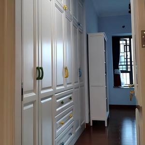 Armario de Dormitorio Estilo Real Europeo de Madera Maciza Personalizable con Armario Moderno de Madera para <span class=keywords><strong>Roperos</strong></span> <span class=keywords><strong>y</strong></span> <span class=keywords><strong>Closets</strong></span> - Product Image 3