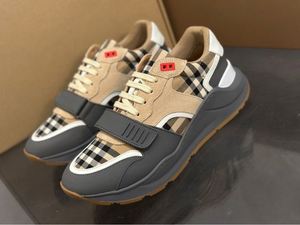 Retro Trend Design Walking Shoes with Thick Soles and Anti-slip Function. Summer Style, Suitable <b>for</b> Both Men and Women. - Product Image 3