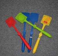 Tapette à mouches amusante et parlante personnalisable Swat en plastique antiparasitaire innovant avec haut-parleur intégré pour un usage domestique