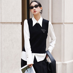 Mode femmes tricoté gilet Style doux avec col rond personnalisé OEM noir haut en gros dames laine gilet sans manches - Product Image 2