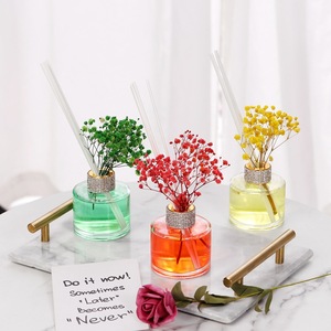 Diffuseur de roseaux de luxe en strass, huile parfumée colorée, aromathérapie, fleurs séchées véritables, gypsophile, ensemble de parfums d'intérieur - Product Image 4