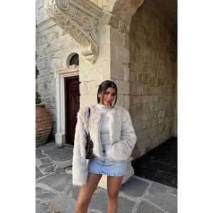 Gilets et gilets sans manches en fourrure Leroy crème pour femmes - Product Image 3