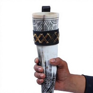 Gobelet à bière viking en corne de buffle de style animal imperméable de qualité supérieure, poli naturellement pour la décoration de fête et les cadeaux - Product Image 1