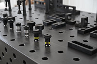 Système de table de soudage professionnel en fonte d'acier revêtue de nitrure, stations de soudage 2D/3D personnalisées, nouveauté de Chine