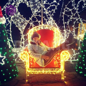 Ornamental Christmas Throne <b>Light</b> for Shopping Mall Hotel Plaza and Festive Photo Display - Product Image 3