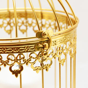 Avrupa tarzı retro dekorasyon kullanımlık düğün merkezi asılı altın kuş kafesi mum fener - Product Image 3