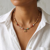 Collar de Cuentas Hecho a Mano con Piedras Naturales en Contraste de Color Vintage, Colgante de Elefante Pequeño de Acero Inoxidable, Cadena Versátil para Clavícula