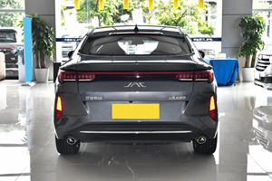 2025 <span class=keywords><strong>JAC</strong></span> A5 PLUS 2025 <span class=keywords><strong>Jac</strong></span> <span class=keywords><strong>J7</strong></span> A5 Plus Blanc 10t Nouvelle Berline Chinoise Automatique Essence Économique Fabricant Chinois - Product Image 5