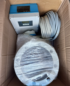 เครื่องวัดอัตราการไหลแบบรวม E+H 5W4C1F-AAALHA0AUD3S0D Promag W400 สำหรับน้ำเสีย/น้ำประปา - Product Image 6