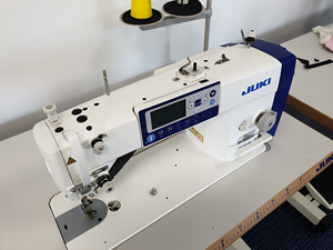 Máquina de Coser Industrial Juki 8000A Original Usada de Japón, Motor de Accionamiento Directo, Puntada Recta de Una Aguja, 4500 Puntadas/min, 5mm - Product Image 3