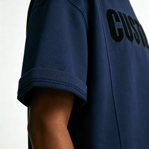 T-shirt da uomo <span class=keywords><strong>nera</strong></span> con cuciture speciali e design personalizzato, streetwear oversize, girocollo a costine, vestibilità ampia e pesante. - Product Image 3