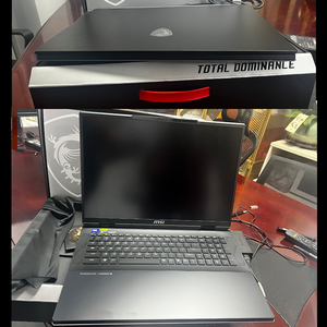 2025 plus récent ordinateur portable de jeu ultra-rapide Titan 18AI Intel Core Ultra9 285HX 64G 6T 18 ''4K pour les joueurs professionnels et le streaming - Product Image 6