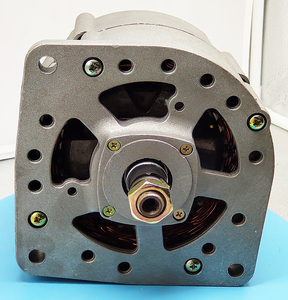 Alternador 0120468131 asamblea para <span class=keywords><strong>SCANIA</strong></span> Serie 3 113M/320/113H/320 1516423R 1336136, 1394969, 1749769, 28V 65A - Product Image 1