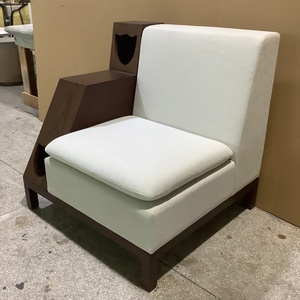 Sillón Multifuncional para Gatos con Estructura de Madera y Cuero, Sofá para Amantes de los Gatos y Hogares Modernos - Product Image 2