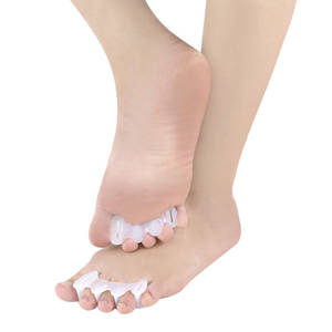 Orthèses médicales en silicone Gel Bunione séparateur de civière produit de soin des pieds à trois trous pour corriger les orteils <span class=keywords><strong>chaussette</strong></span> - Product Image 3