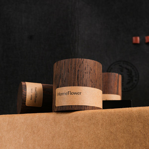 Diffuseur d'huiles essentielles aromatiques écologiques en bois <span class=keywords><strong>de</strong></span> noyer noir massif Homeflower, petit modèle pour bureau et voiture - Product Image 3