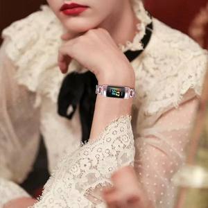 <span class=keywords><strong>Bracelet</strong></span> en métal de remplacement de <span class=keywords><strong>bracelet</strong></span> en forme de D pour <span class=keywords><strong>bracelet</strong></span> de montre en acier inoxydable diamant de <span class=keywords><strong>luxe</strong></span> <span class=keywords><strong>Fitbit</strong></span> Charge 5 - Product Image 6