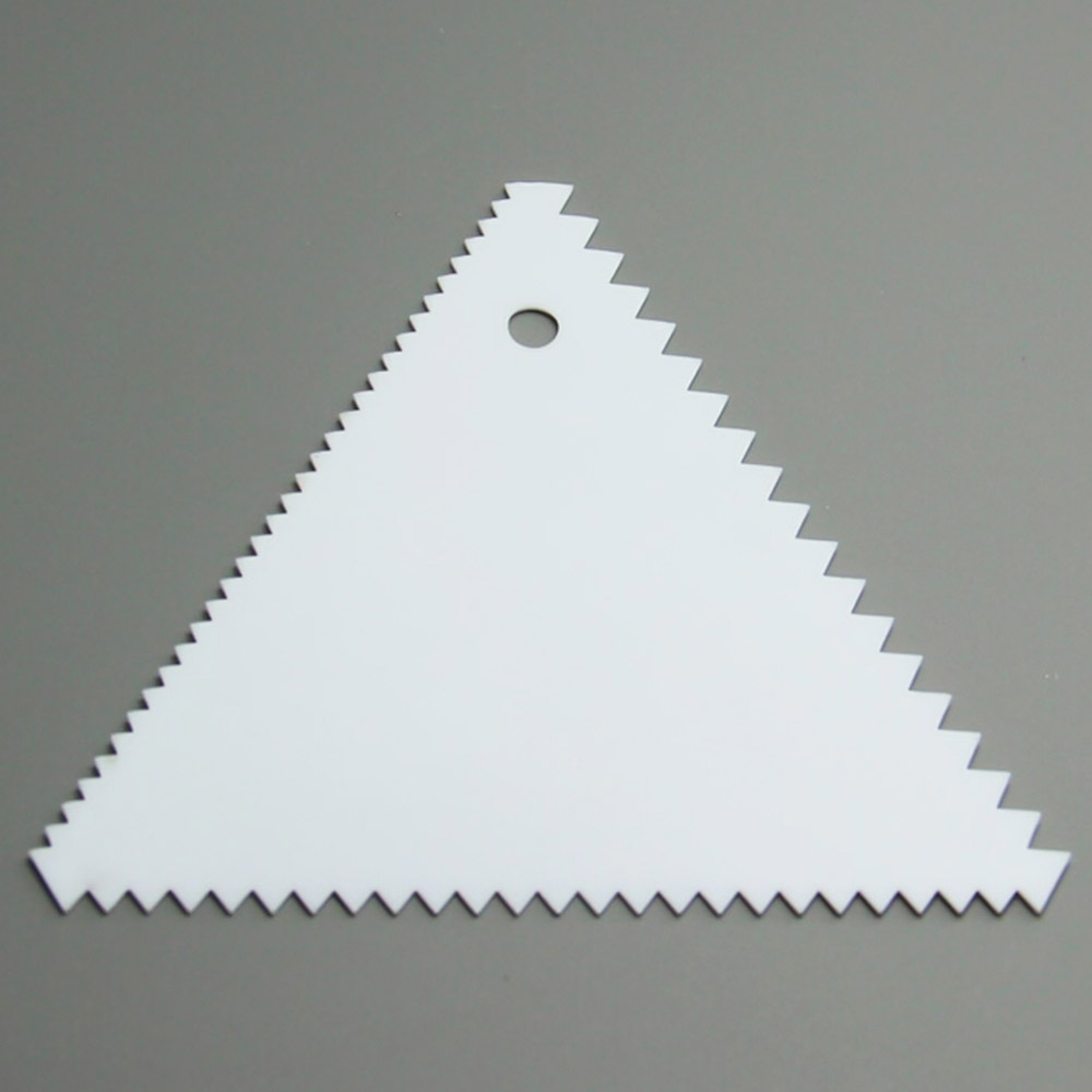 Raschietto triangolare bianco