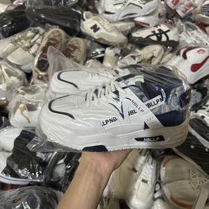 Calzado Deportivo de Alta Calidad, Lujoso y Cómodo para Caminar, Estilo 2025, Precio al por Mayor - Product Image 1