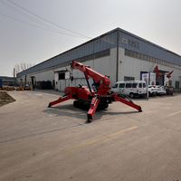 Mini-grue araignée compacte à chenilles en caoutchouc avec flèche télescopique pour l'installation de toitures dans des conditions de travail étroites