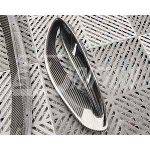 Rejillas de Ventilación de Fibra de Carbono Seca Estilo Amans para el Guardabarros Trasero de Lotus Emira - Product Image 2