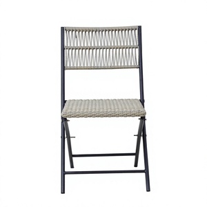 Chaise de bistrot pliable de style rotin au design moderne - Meubles de jardin résistants aux intempéries - Product Image 4
