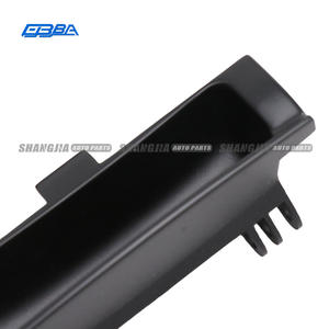 Boucle de selle en matière plastique d'usine (grande) pour Maserati GT Quattroporte 980139670 - Product Image 4