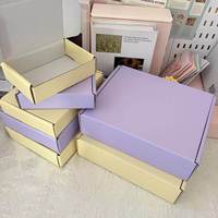 Boîtes d'expédition pliables en carton ondulé robuste, emballages plats avec options de marquage personnalisé