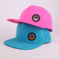 Cappello da Golf a 5 Pannelli Personalizzato con Logo, Asciugatura Rapida, Impermeabile, con Fori Perforati al Laser, Cappellino Sportivo da Corsa con Chiusura Snapback