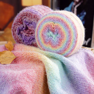 Hilo de Algodón Mezclado en Rollo Grande, Degradado Arcoíris, para Tejer a Mano, Ganchillo, Mantas, Bufandas y Proyectos de Crochet - Product Image 2