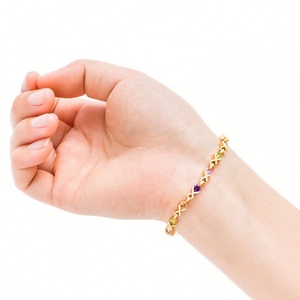 Nouveau Bracelet Jonc Plaqué Or Tanishq avec Diamants pour Femme – Modèles Tendance pour l'Amitié - Product Image 2