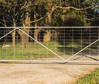 Portails de ferme robustes de 3,66 m de large, style demi-maille, avec charnières en acier au carbone galvanisé et thermolaqué, disponibles en plusieurs designs