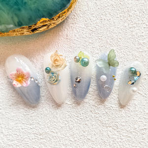 Fournitures pour Ongles Résine Fleur Papillon Nail Art Accessoires 3D AB Dos Plat Perle Nail <span class=keywords><strong>Strass</strong></span> - Product Image 5