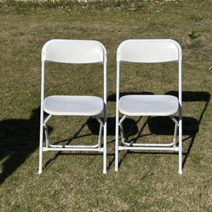 Chaise pliante en plastique portable de conception moderne pour la vente en gros, idéale pour les événements extérieurs, les mariages, les banquets, les restaurants, les hôtels et les salles à manger - Product Image 1