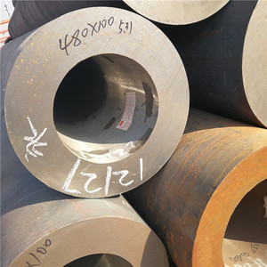 Tubería de Acero al Carbono Laminada en Caliente de 3 mm, Tubería Estructural Estándar GB, Sección Redonda, Sin Aleación, Sin Aceite - Product Image 3