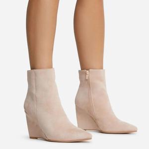 Kadınlar veya merdivenler için kahverengi Faux süet sivri burun kama topuk yarım çizmeler kadın kama elbise ayakkabı - Product Image 5