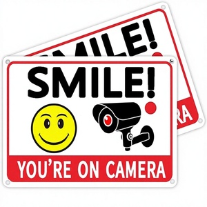 Panneaux de signalisation de sécurité extérieure réfléchissants « Souriez, vous êtes en caméra » pour propriété, imprimés à l'encre UV, 7x10 pouces, orange et noir, alerte allée - Product Image 1