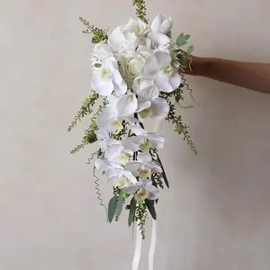 Borboleta branca Orquídea Cachoeira Wedding Bouquet Noiva Artificial Cascading Bridal Flores Bouquet Fleur Artificielle