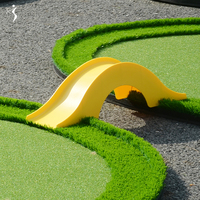 Ensemble d'obstacles de green de golf personnalisé, panneaux en plastique résistant aux UV, jeu de mini-golf portable intérieur/extérieur