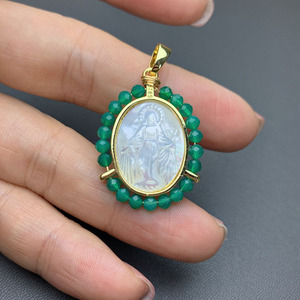 Colgante de medallón con piedra de ágata envuelta, oro de 18k, chapado en oro, concha de perla Madre, Virgen Marí<span class=keywords><strong>a</strong></span>, Señora de Guadalupe - Product Image 3