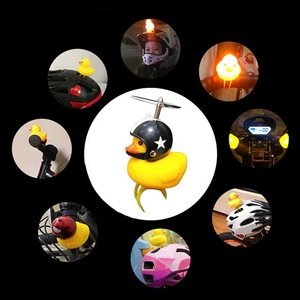 Sonnette de vélo créative en forme de petit <span class=keywords><strong>canard</strong></span> jaune, mignonne, avec hélice, accessoires de vélo avec lumière LED pour vélos, motos, scooters - Product Image 4
