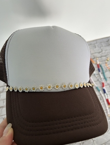 Chaînes de chapeau de camionneur amovibles en gros chaîne en métal fleur marguerite chapeau accessoires chaîne pour 2025 mode d'été - Product Image 2